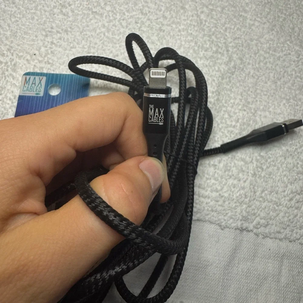 Max Cables Lightning Connector cable, 10 feet